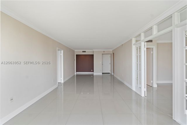 3675 N Country Club Dr 2208, Aventura, FL 33180