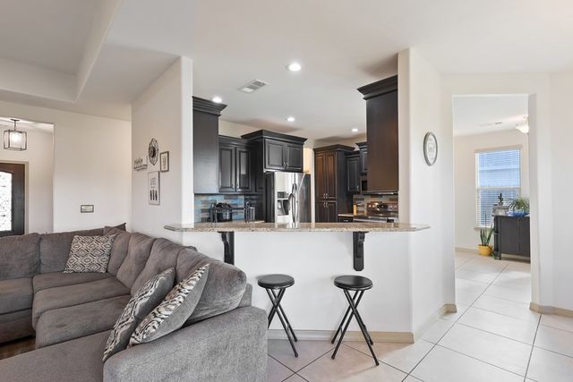 119 Haystack Mountain Dr, Alpine, TX 79830