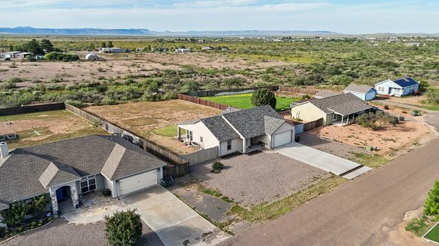 119 Haystack Mountain Dr, Alpine, TX 79830
