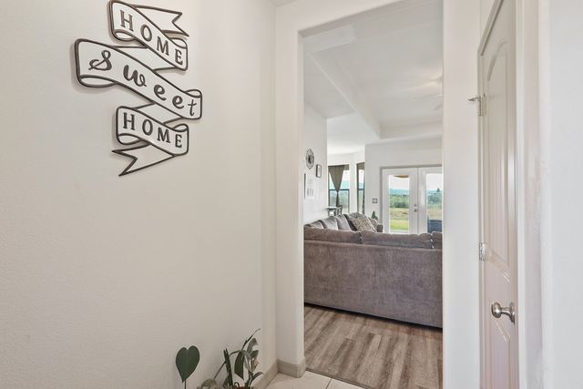 119 Haystack Mountain Dr, Alpine, TX 79830