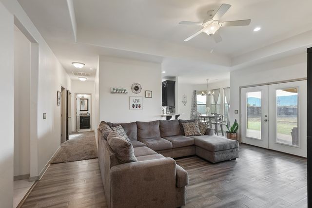 119 Haystack Mountain Dr, Alpine, TX 79830