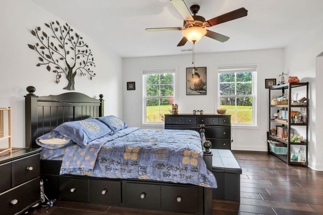 120 Miramare Way, Adams, TN 37010