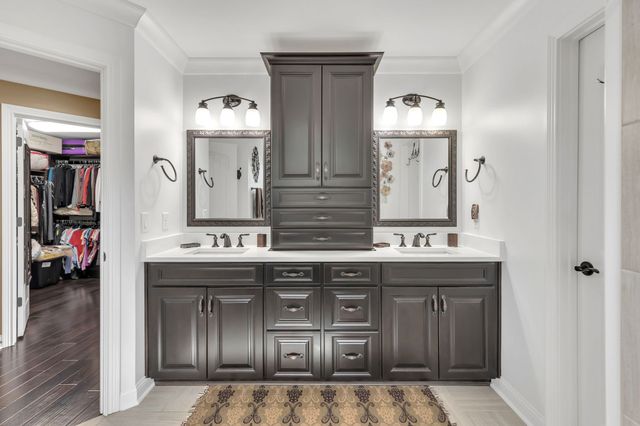 120 Miramare Way, Adams, TN 37010