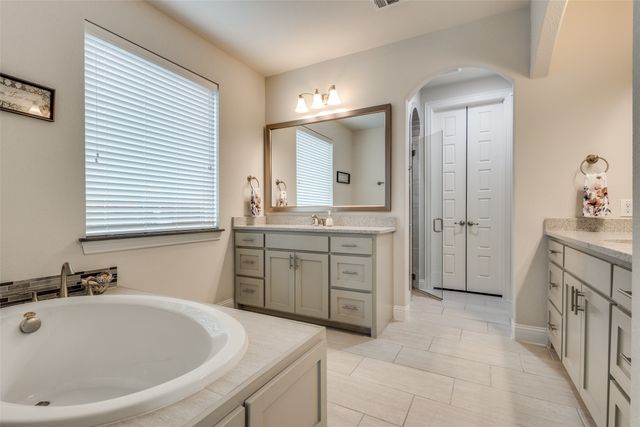 6371 Whiskerbrush Road, Flower Mound, TX 76226