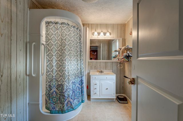 435 Roan Street, Kingsport, TN 37665