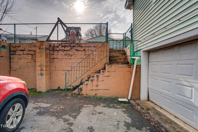 435 Roan Street, Kingsport, TN 37665