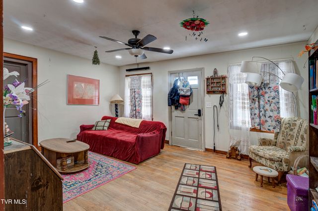 435 Roan Street, Kingsport, TN 37665