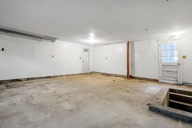 261 Sparkle Road, Yorktown Heights, NY 10598