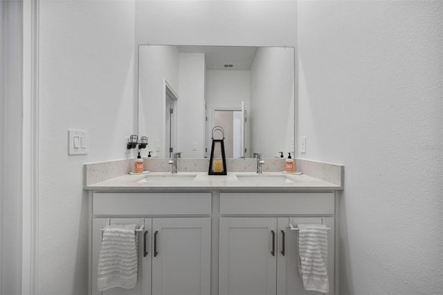 6834 115TH STREET E, Palmetto, FL 34221