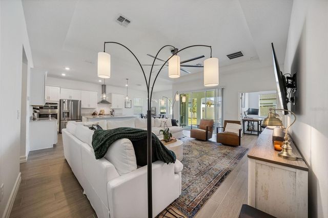 6834 115TH STREET E, Palmetto, FL 34221