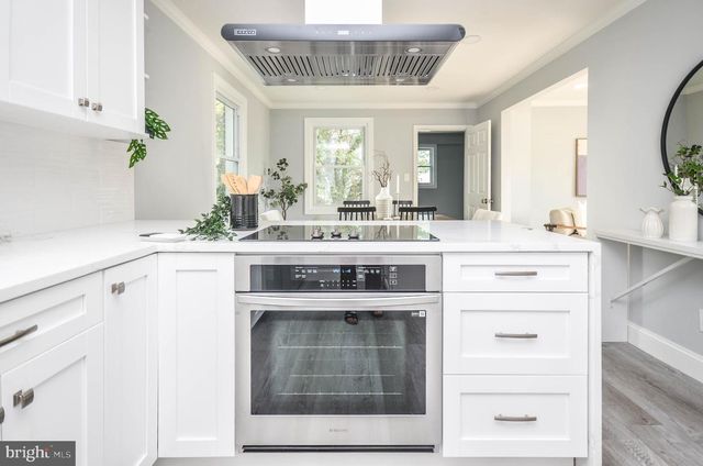 7009 ADELPHI RD, Hyattsville, MD 20782