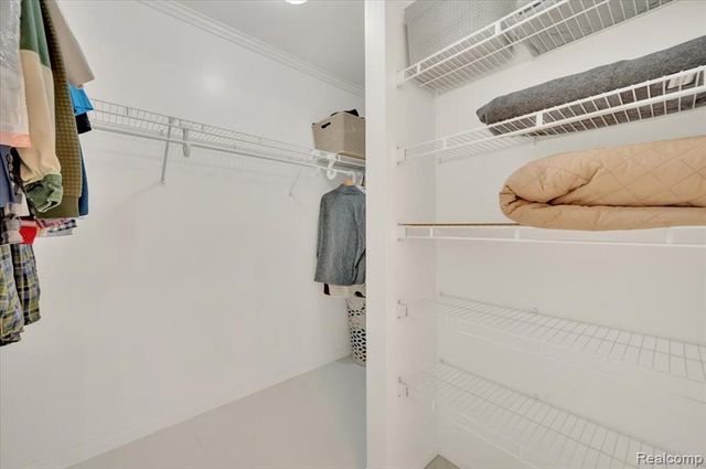 1647 Higley Road, Lapeer, MI 48446