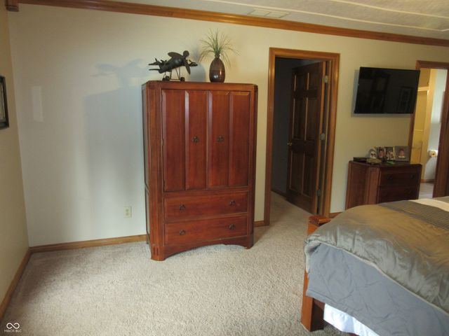 3717 The Courts, Greenwood, IN 46143