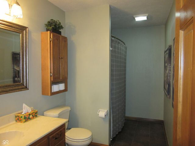 3717 The Courts, Greenwood, IN 46143