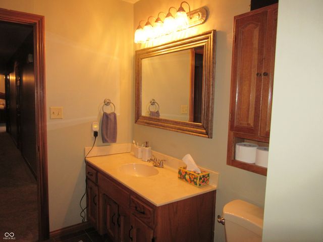 3717 The Courts, Greenwood, IN 46143