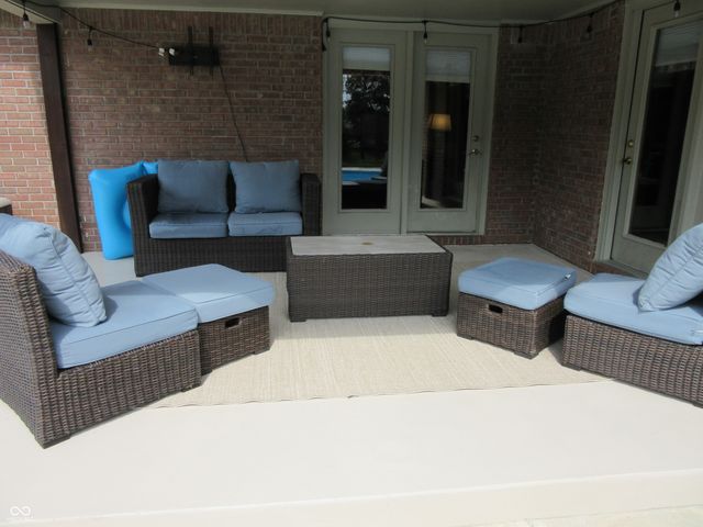 3717 The Courts, Greenwood, IN 46143