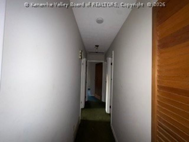 1226 Thomas Road, South Charleston, WV 25303