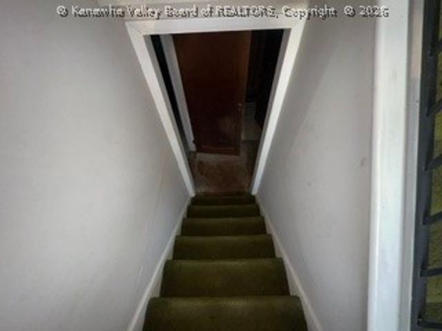 1226 Thomas Road, South Charleston, WV 25303