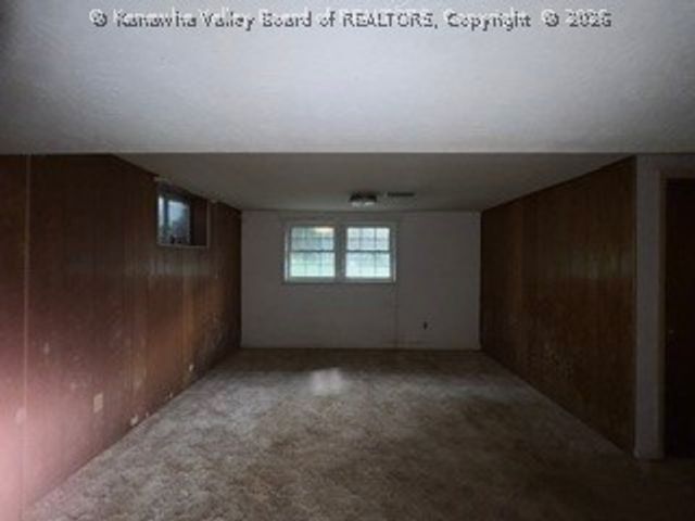 1226 Thomas Road, South Charleston, WV 25303
