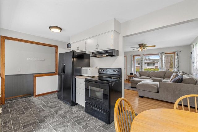 2849 Arrowhead STREET, Racine, WI 53402