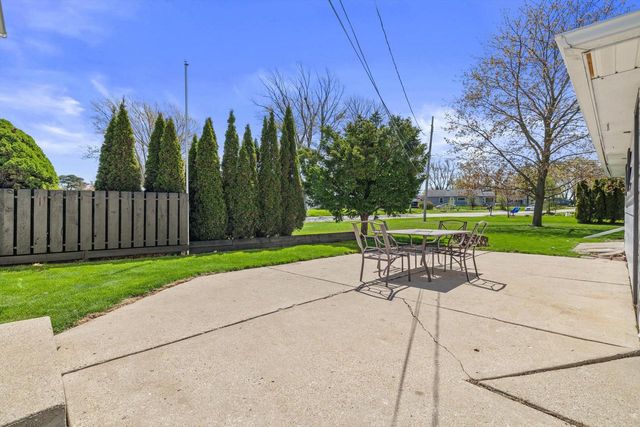 2849 Arrowhead STREET, Racine, WI 53402
