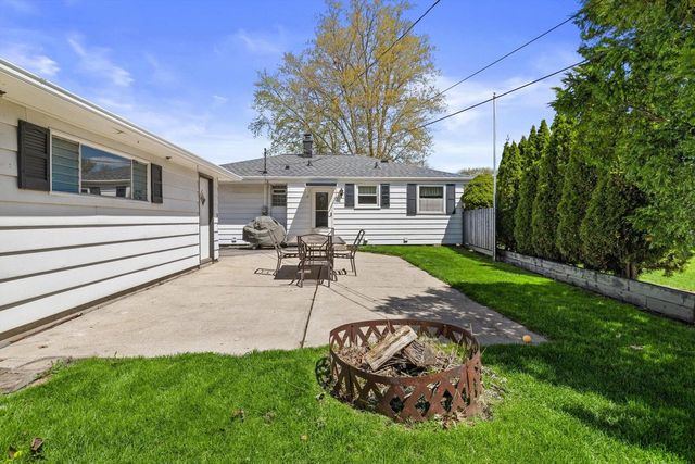 2849 Arrowhead STREET, Racine, WI 53402