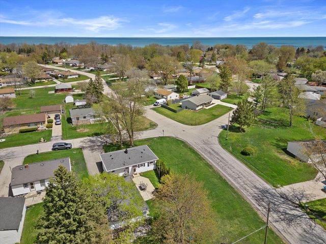 2849 Arrowhead STREET, Racine, WI 53402