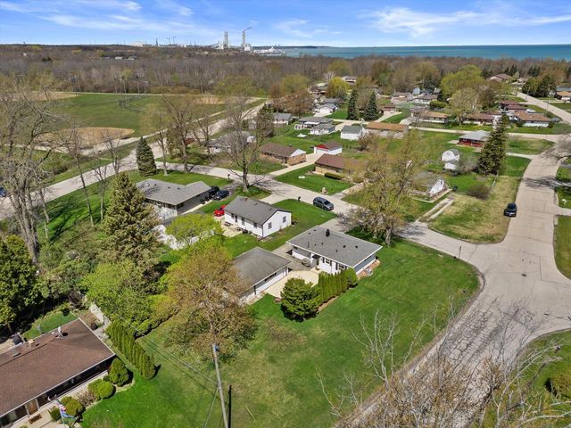 2849 Arrowhead STREET, Racine, WI 53402
