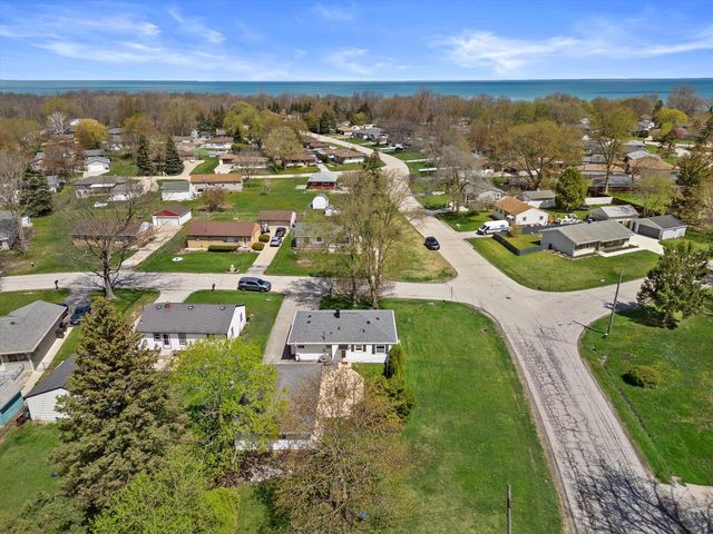 2849 Arrowhead STREET, Racine, WI 53402