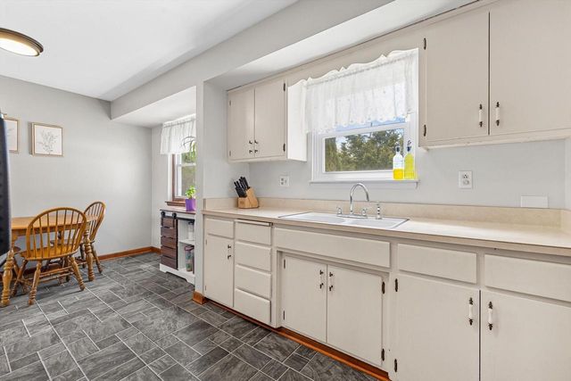 2849 Arrowhead STREET, Racine, WI 53402