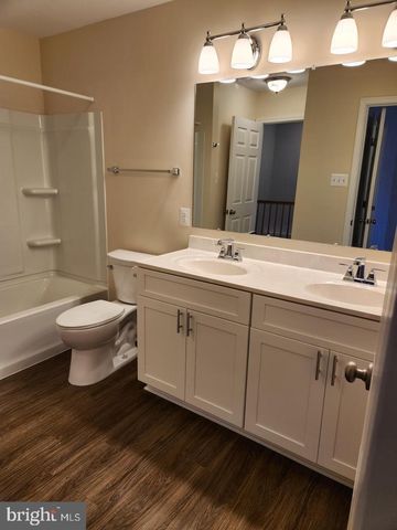 34 KETCH CAY CT, Middle River, MD 21220