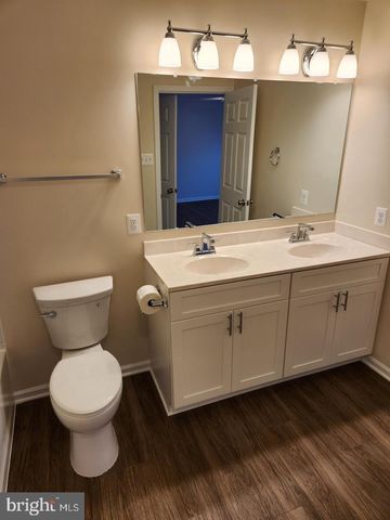 34 KETCH CAY CT, Middle River, MD 21220