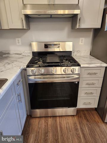 34 KETCH CAY CT, Middle River, MD 21220