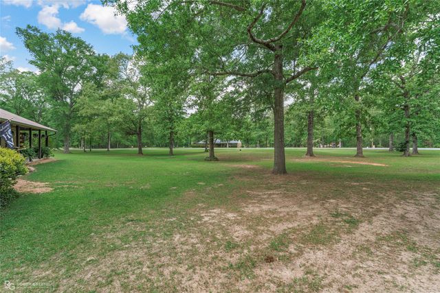 4311 CIRCLE SQUARE, Mooringsport, LA 71060