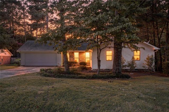 4049 Tutwren Court NE, Marietta, GA 30066