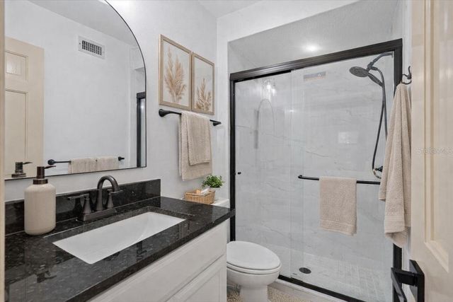 1001 EDGEMONT PLACE, Brandon, FL 33511