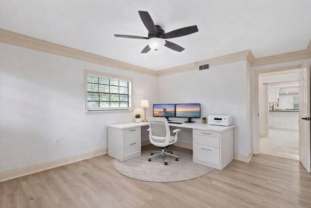 1001 EDGEMONT PLACE, Brandon, FL 33511