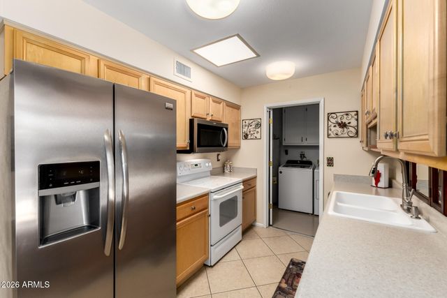 17422 N 102ND Drive, Sun City, AZ 85373