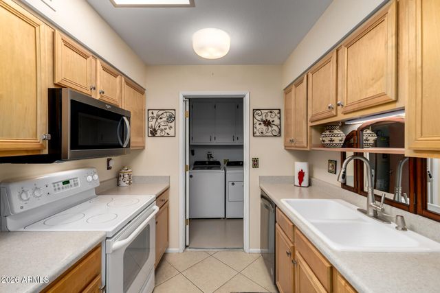 17422 N 102ND Drive, Sun City, AZ 85373