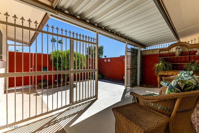 17422 N 102ND Drive, Sun City, AZ 85373