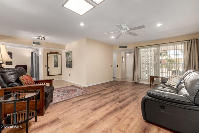 17422 N 102ND Drive, Sun City, AZ 85373