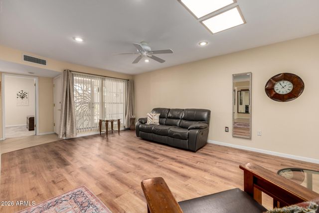 17422 N 102ND Drive, Sun City, AZ 85373