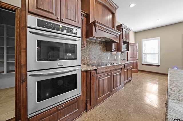 17153 C R 1108, Flint, TX 75762