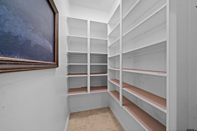 17153 C R 1108, Flint, TX 75762