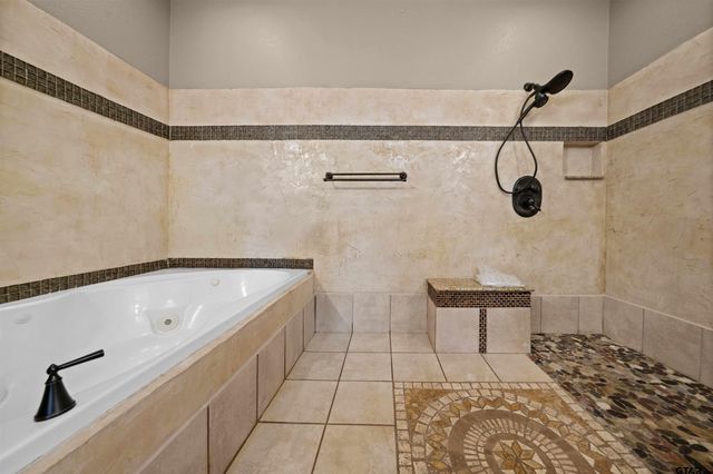 17153 C R 1108, Flint, TX 75762