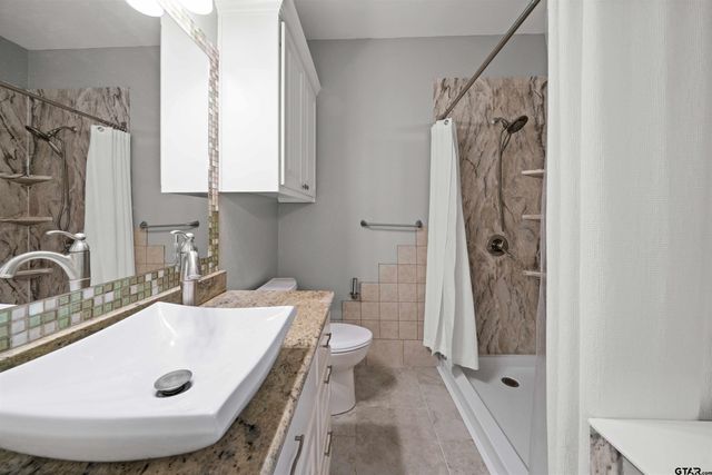 17153 C R 1108, Flint, TX 75762