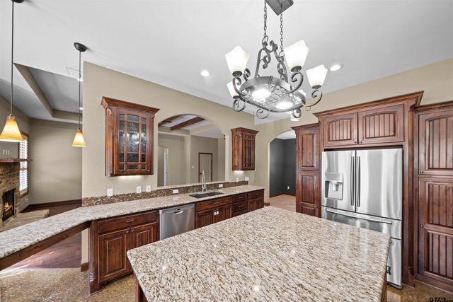 17153 C R 1108, Flint, TX 75762