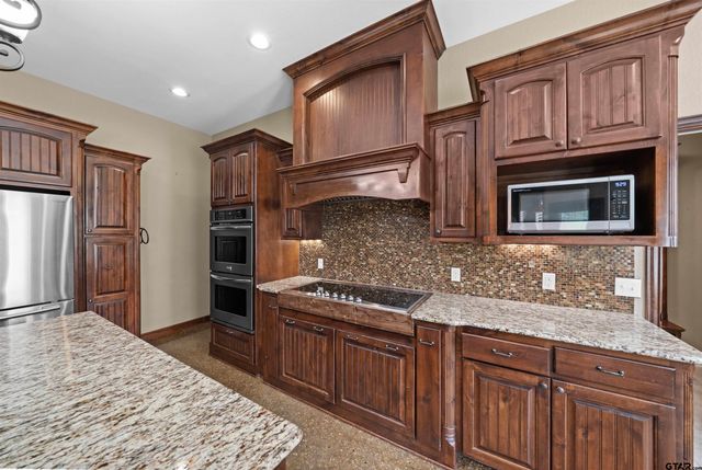 17153 C R 1108, Flint, TX 75762