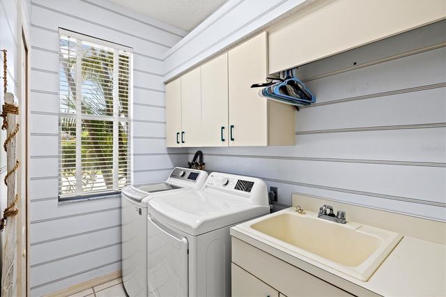 4146 HEARTHSTONE DRIVE, Sarasota, FL 34238
