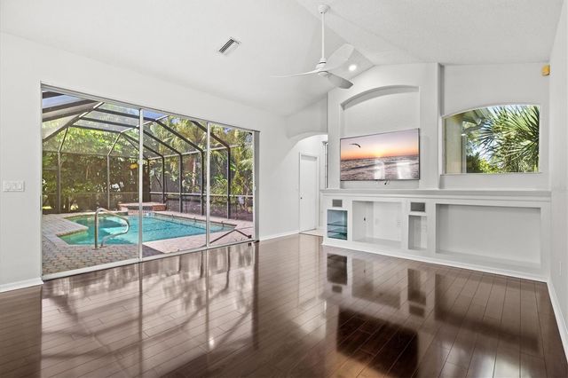 4146 HEARTHSTONE DRIVE, Sarasota, FL 34238